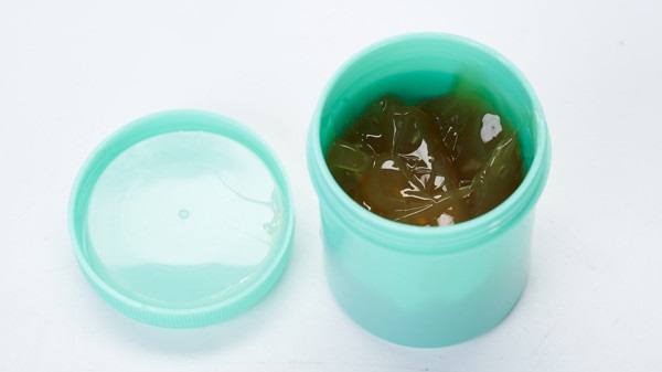 為什么無鉛錫膏越刮越稀呢？什么原因造成？